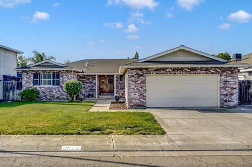 3522 Chatsworth Ct, Stockton, CA 95209-1596
