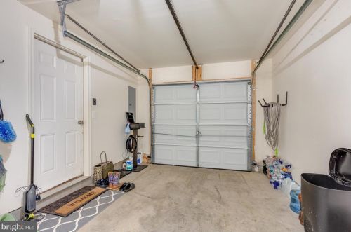 42 Ventura Way, Hedgesville WV  25427 exterior