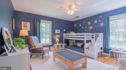 8 Nelson Rdg Rd, Princeton NJ  08540-7426 exterior