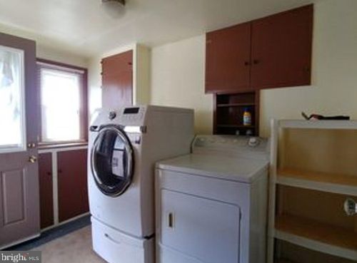 1550 Broadway, Hanover PA 17331-2555 exterior