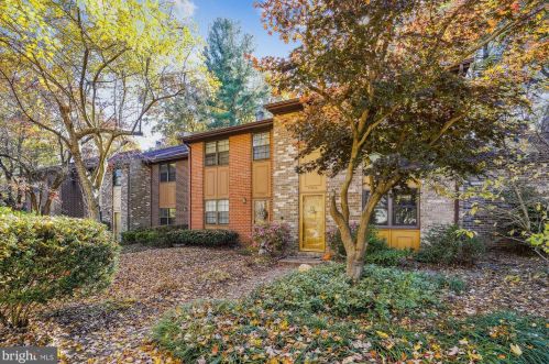 11309 Headlands Ct, Herndon VA  20191-3633 exterior