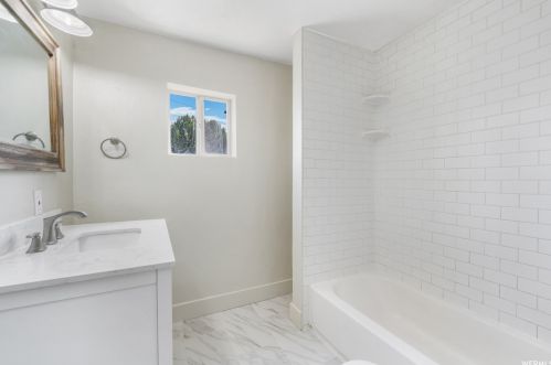 15 100, Woodland Hills UT 84653-9105 exterior