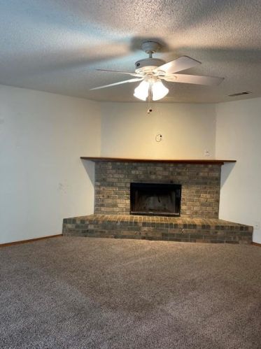 5809 Ridgecove Dr, Garland TX  75043-6441 exterior