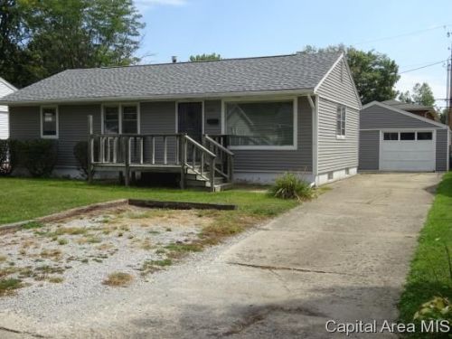 2700 Lincoln Ave, Springfield IL  62704-1611 exterior
