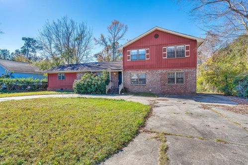 207 Glenda Vw, Ladson SC  29456-4816 exterior