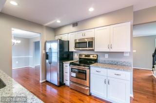 13166 Autumn Hill Ln, Herndon, VA 20171-3927