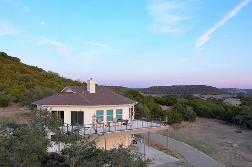 324 Whitewater Dr, Joppa, TX 78605-4543