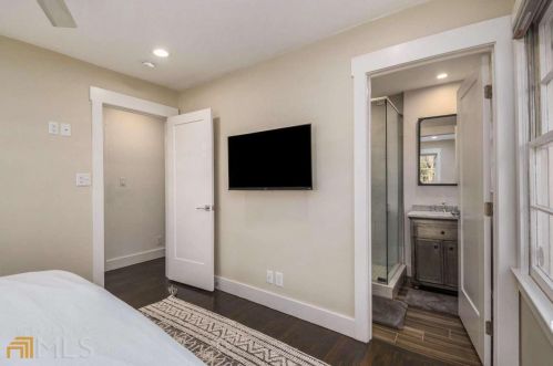 4011 Arden Way, Atlanta GA  30342-3954 exterior