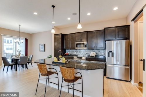 9169 Compass Pointe Rd, Saint Paul MN  55129 exterior