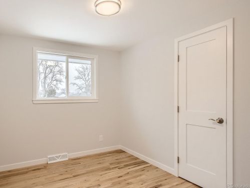 6814 53rd Ave, Arvada CO  80002-3906 exterior