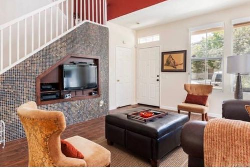 1207 Cambria Way, Encinitas, CA 92024-1337