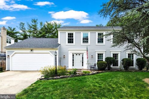 3502 Cornice Pl, Woodbridge, VA 22192-5209