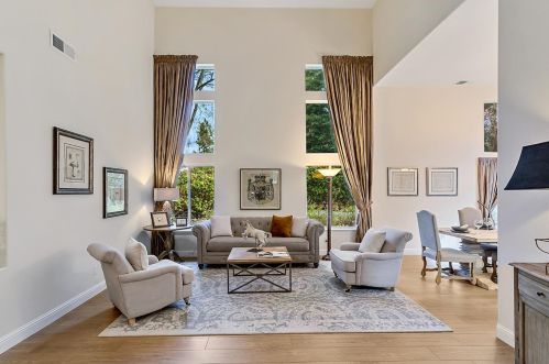 104 Hesser Ct, Folsom, CA 95630-7726
