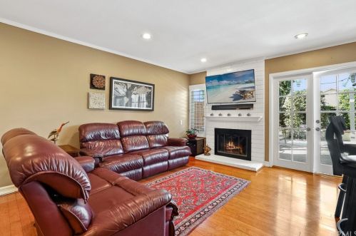 4 Campanero, Irvine CA  92620-1821 exterior