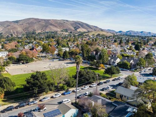 1329 Beach St, San Luis Obispo, CA 93401-3925