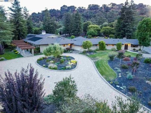 10 Carver Ln, Sunol, CA 94586-9441