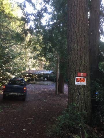 50 Bear Rd, Dabob, WA 98376-9602