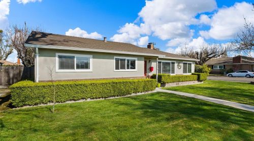1501 Ashwood Dr, Modesto, CA 95350-4825