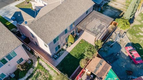 2779 Swan Ln, Los Banos, CA 93635-9452
