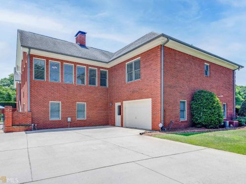 1216 Mill Creek Ln, Stockbridge GA  30281-4879 exterior