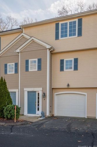 1158 Hartford Tpke, Vernon CT  06066-4513 exterior