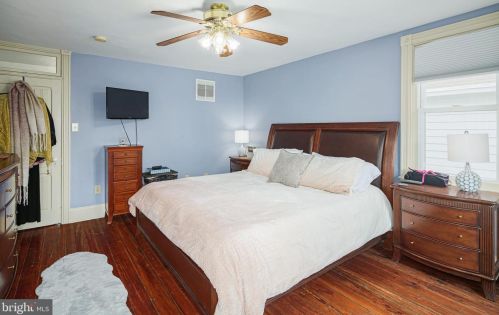 212 Atlantic Ave, Haddonfield NJ 08033-3334 exterior