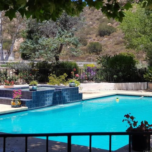 15594 Vicente Meadow Dr, Ramona, CA 92065-4411