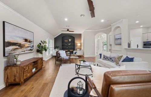 5621 Fort Benton Dr, Austin, TX 78735-7913