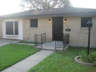 705 Lester Ave, Metairie LA  70003-6121 exterior