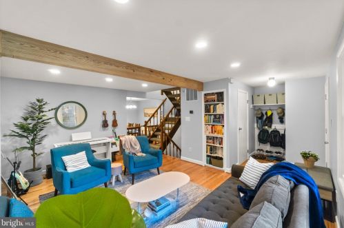 11553 Underoak Ct, Herndon, VA 20191-2263