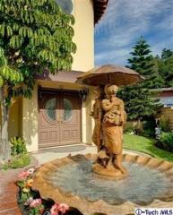 1714 Tambor Dr, Glendale, CA 91208-2720