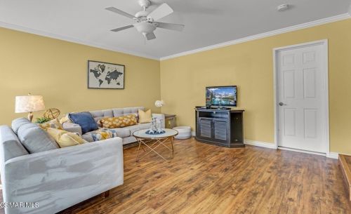 1976 Bridget Ave, Simi Valley CA  93065-3612 exterior