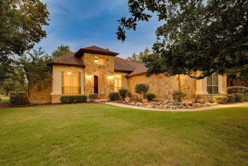 229 Independence Dr, Georgetown, TX 78633-5369