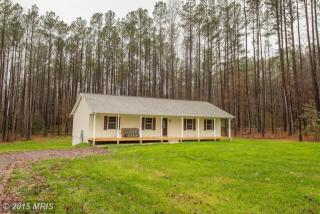210 Horseshoe Dr, Spotsylvania, VA 22551-3204