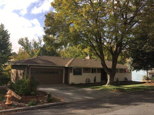 807 6th St, Cayuse, OR 97801-1321