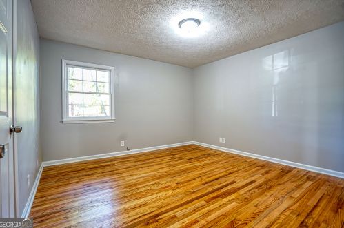 712 Union Grove Cir, Auburn GA  30011-2366 exterior