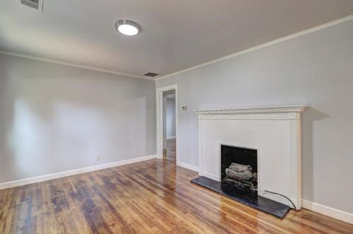 712 South Ave, Forest Park, GA 30297-2750