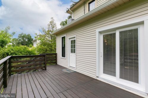 1671 Lawrence Rd, Trenton NJ 08648 exterior