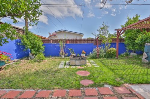 3146 Monroe Ave, Anaheim CA  92801-6034 exterior