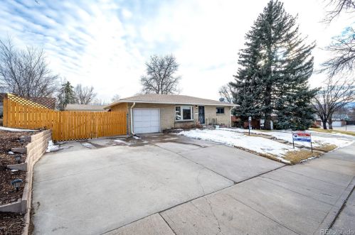 4070 Dartmouth Ave, Denver CO  80222-0067 exterior