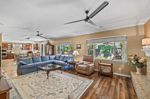 19161 Hitching Post Pl, Riverside CA  92508-7133 exterior