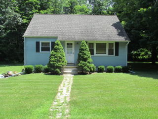 218 Airport Rd, Andover, NJ 07821-2033