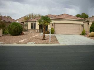2802 Meadow Park Ave, Henderson NV  89052-7012 exterior
