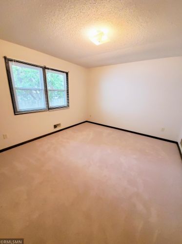 607 Arundel St, Saint Paul MN  55103-1650 exterior