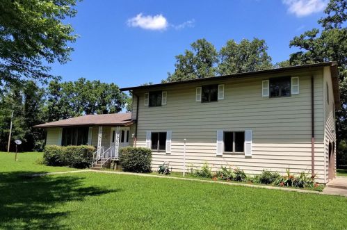 16869 Kneedler St, Lebanon, MO 65536-4948
