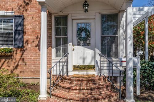 5145 3rd St, Arlington, VA 22203-1213