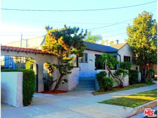 8315 Harvard Blvd, Los Angeles, CA 90047-3026