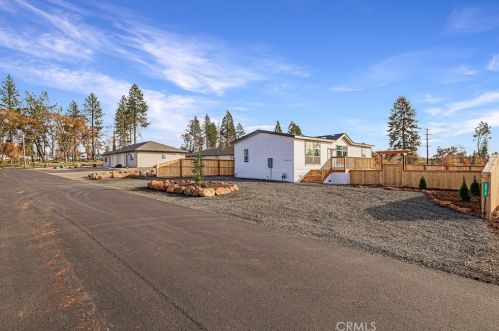 5826 Black Olive Dr, Paradise CA 95969-4900 exterior