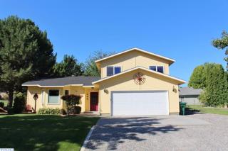 1700 Penn Pl, Kennewick, WA 99338-1464
