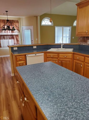 1905 Sheldon Ln, Conyers GA  30094-2079 exterior